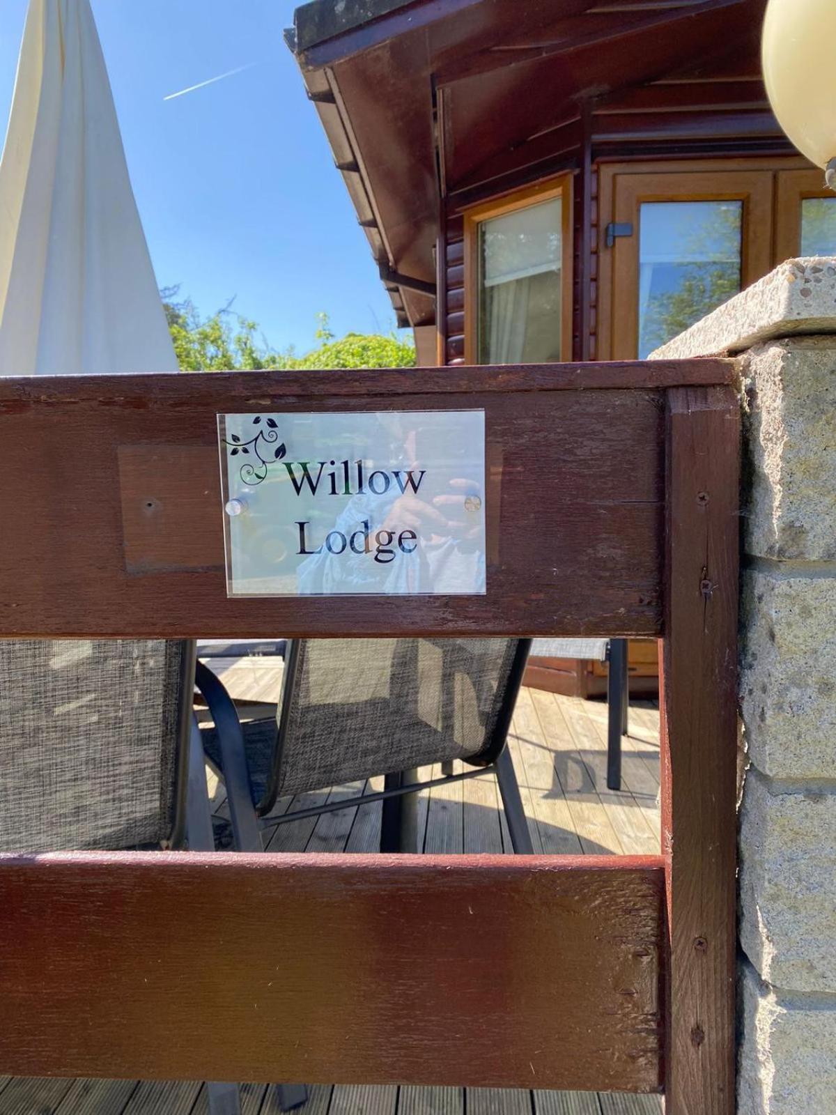 Walled Garden Lodges Loch Lomond Balloch Εξωτερικό φωτογραφία